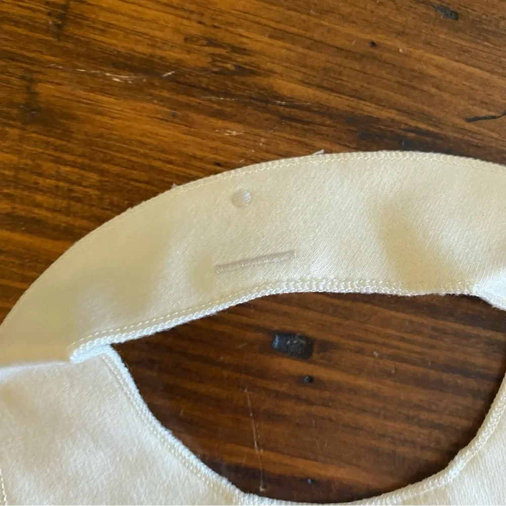 NWT Gray Label Booties 6-12M And Bib Set Cream Baby 100% Organic Cotton
